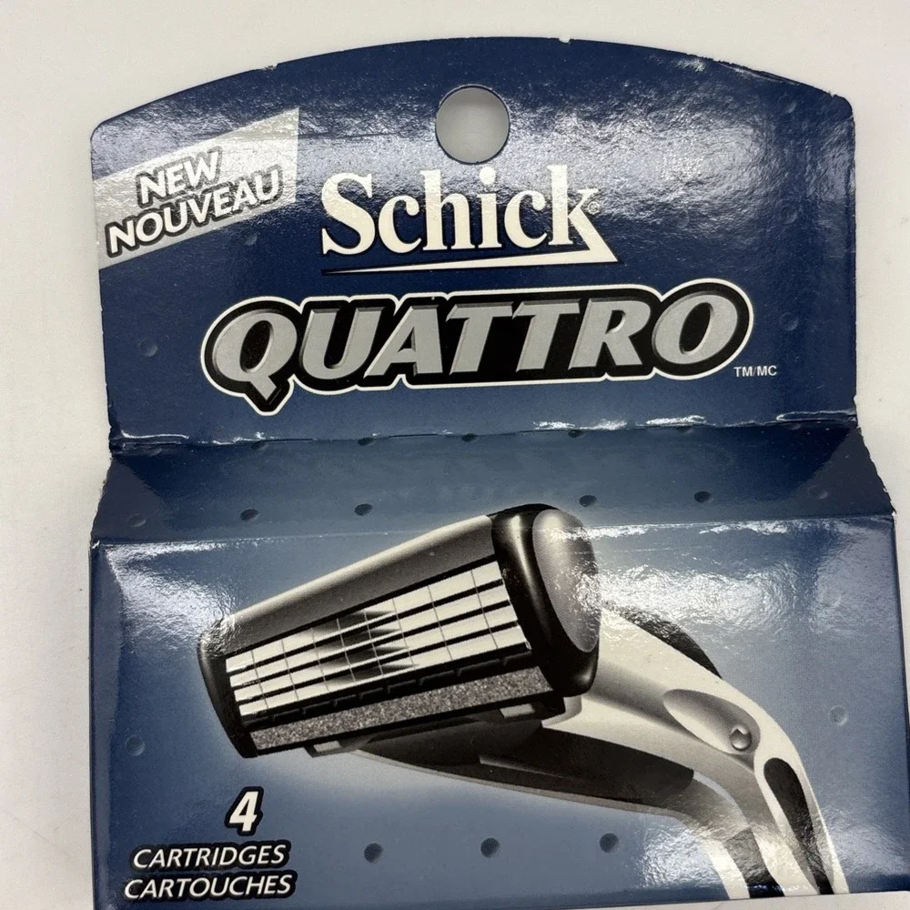 Schick Quattro Razor And Blades / Cartridges 4-pack - NEW in BOX
